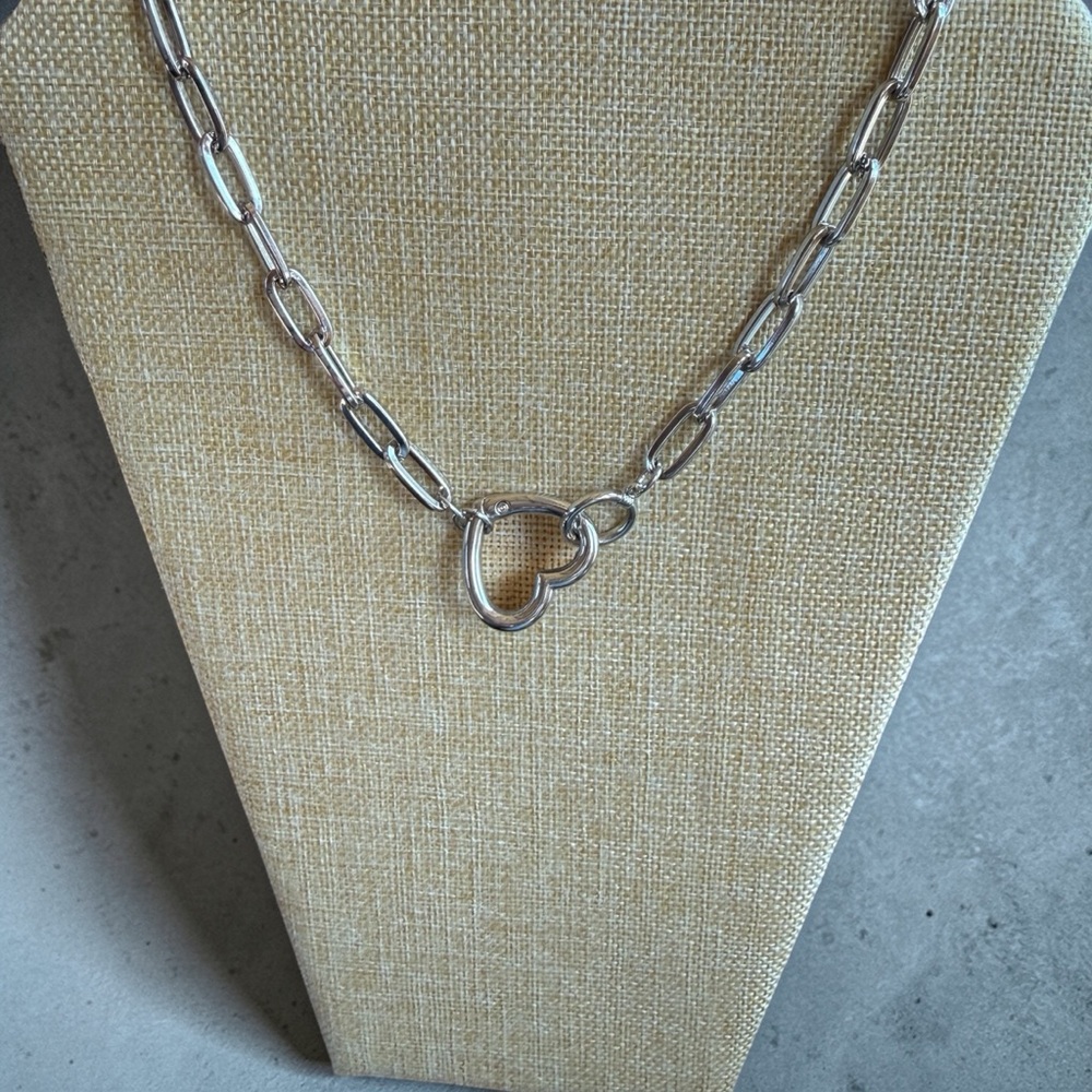 Polished Silver Heart Link Chain Necklace - Women's Fashion